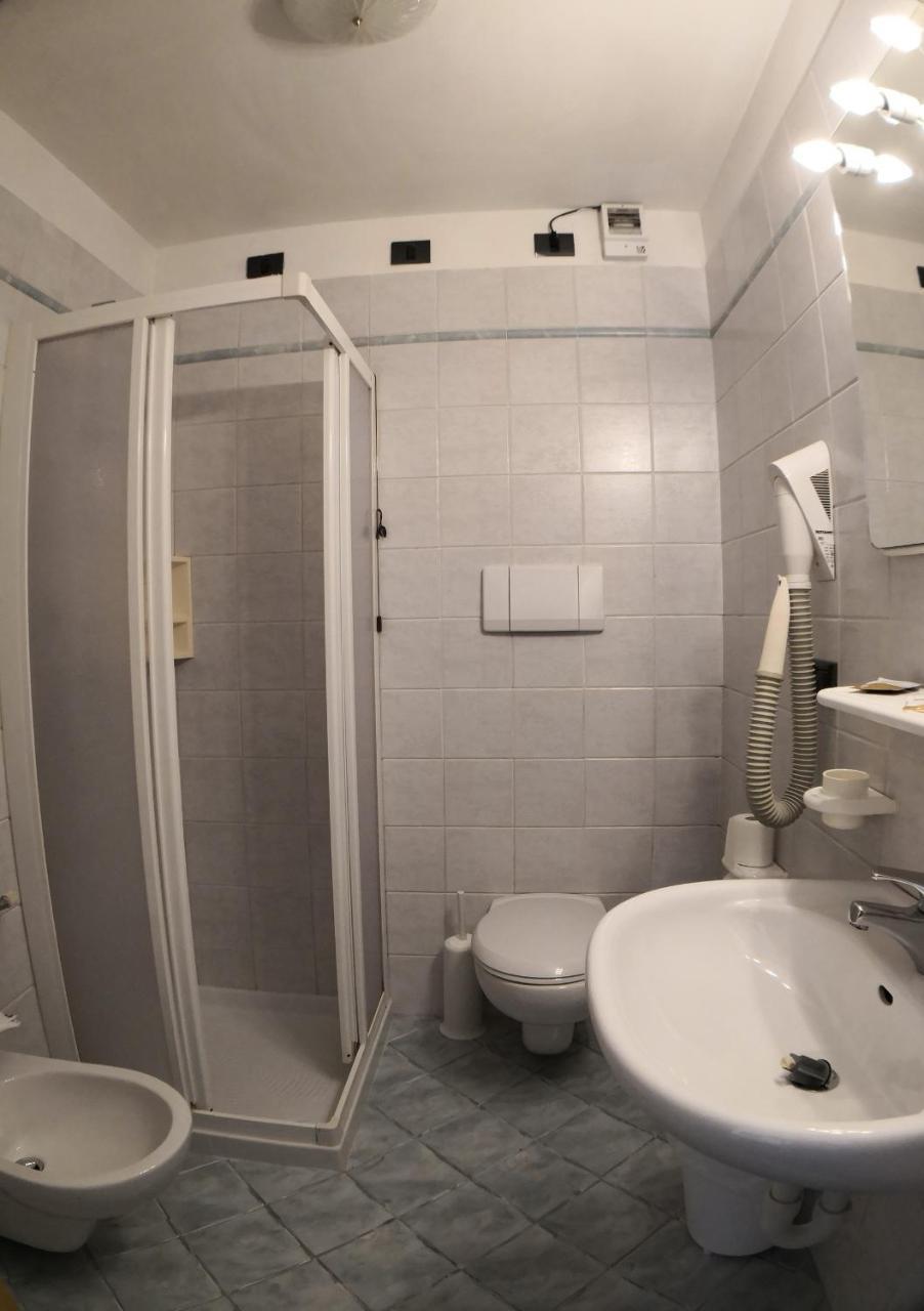 פאסו רולה Hotel Alpenrose מראה חיצוני תמונה